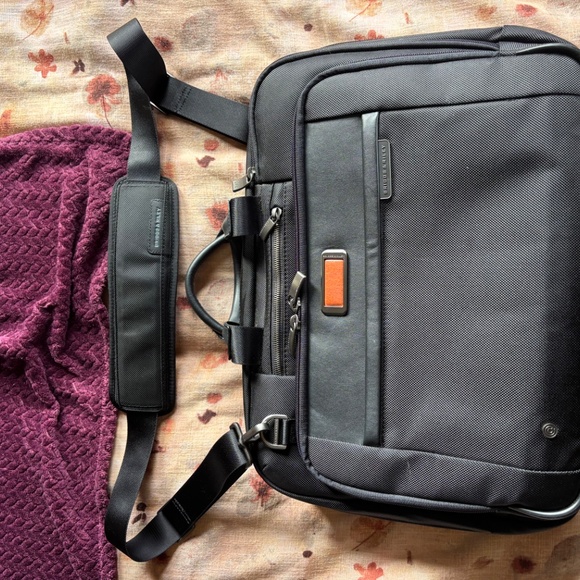 Briggs and Riley laptop bag - Picture 7 of 7